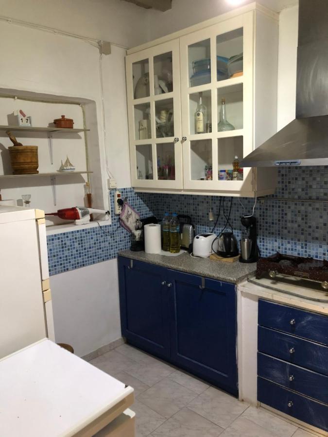 Araζω, Irakleia Family Home Extérieur photo